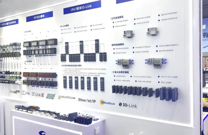 1759125322254670.jpg 720.jpg